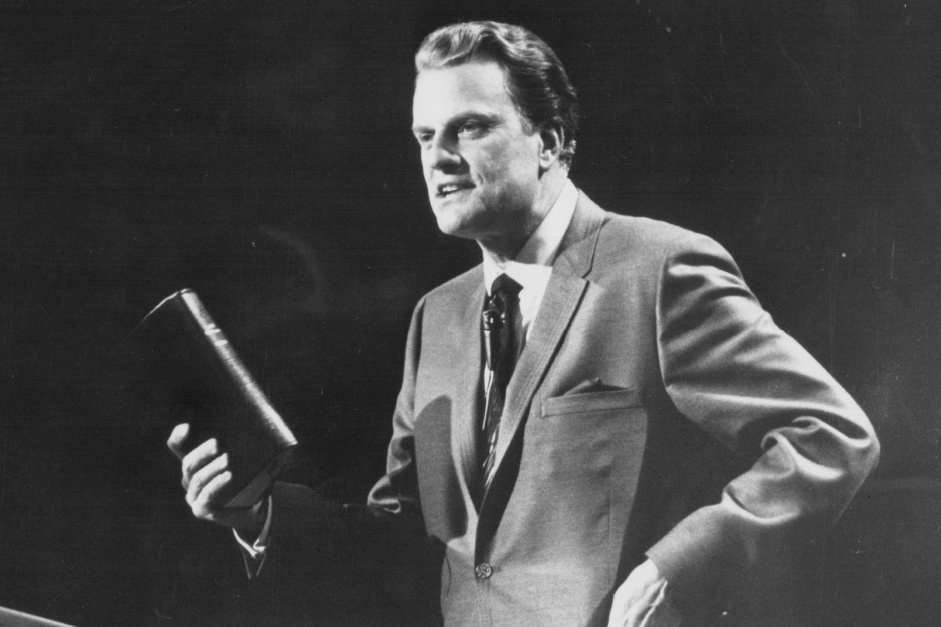 Billy-Graham O Legado de Billy Graham: O Pastor que Alcançou o Mundo com sua Mensagem